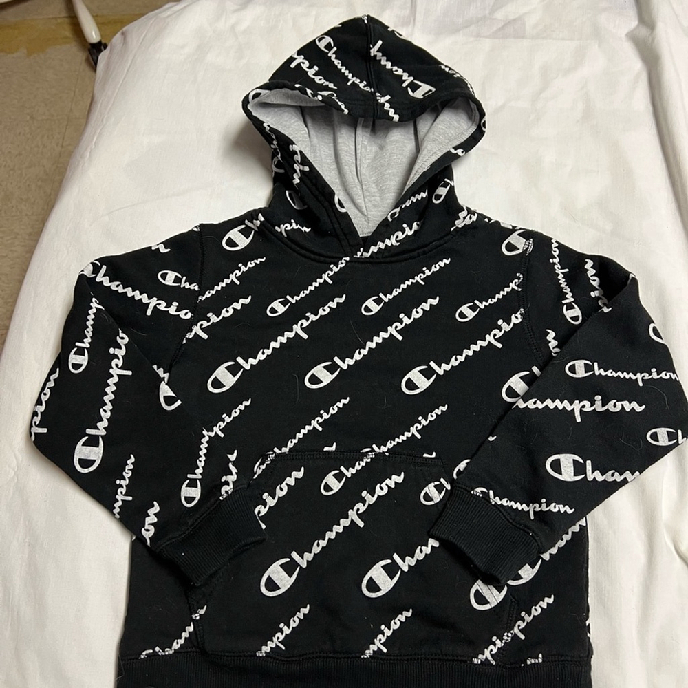Champion Youth Size 6 Hoodie With Champion Logos Great Condition